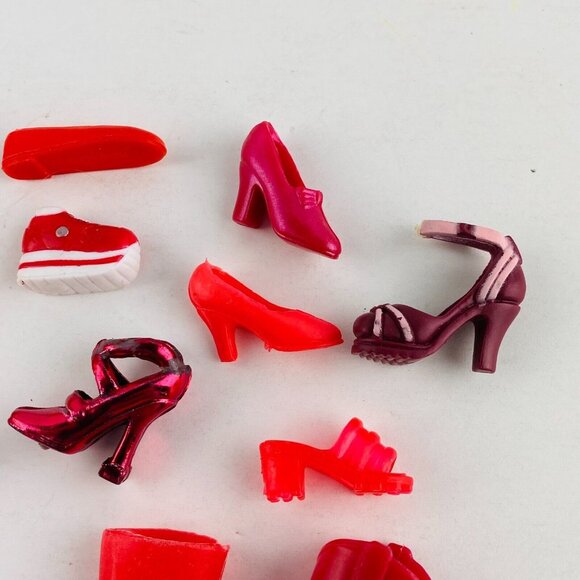 Barbie Size Type Doll Shoe Accessories Red Mismatched Shoes Lot - Picture 13 of 16